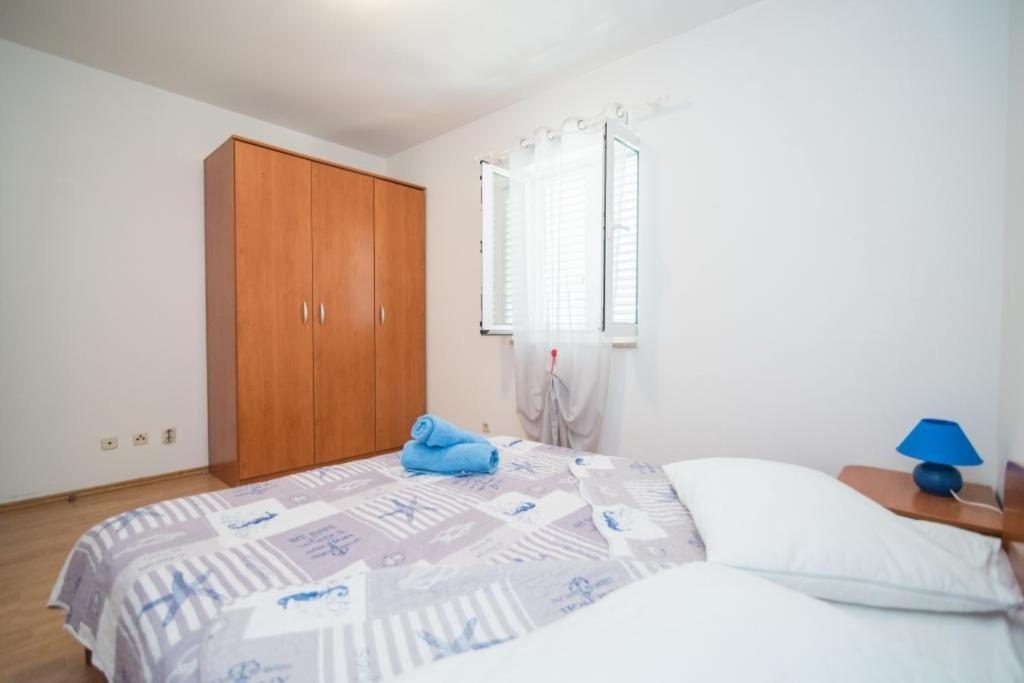 Apartments Batinic Supetar Extérieur photo