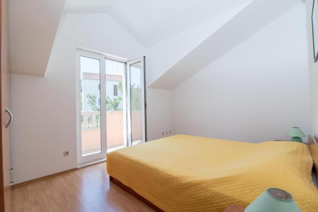 Apartments Batinic Supetar Extérieur photo