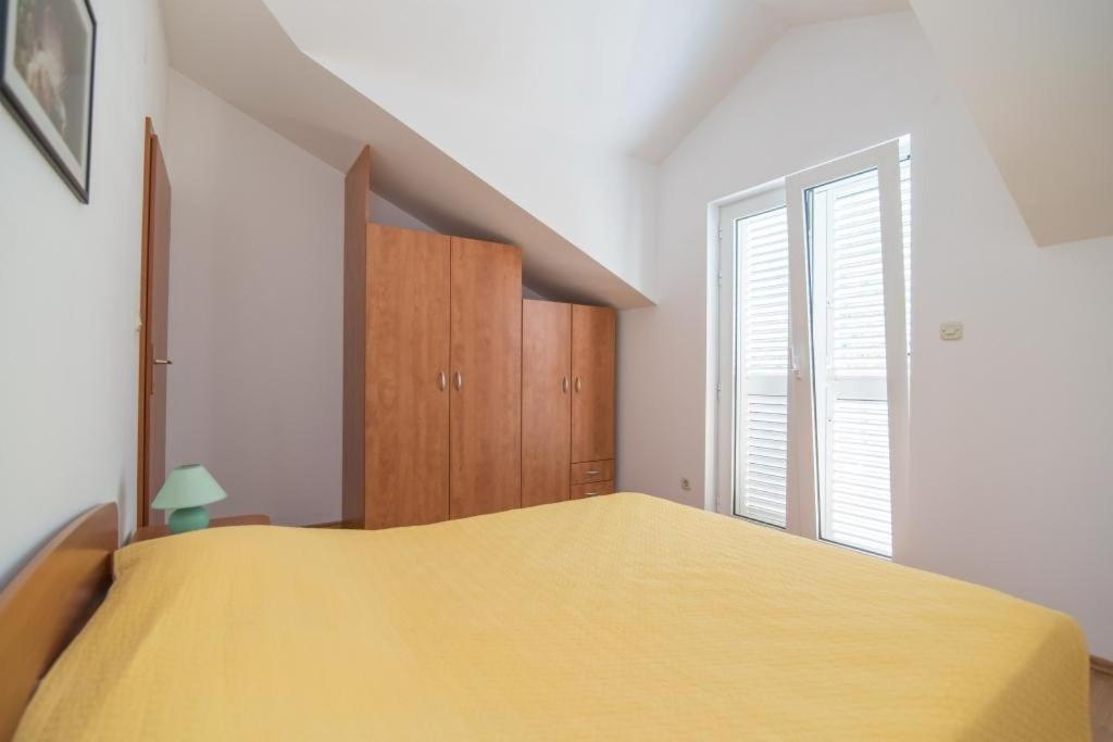 Apartments Batinic Supetar Extérieur photo